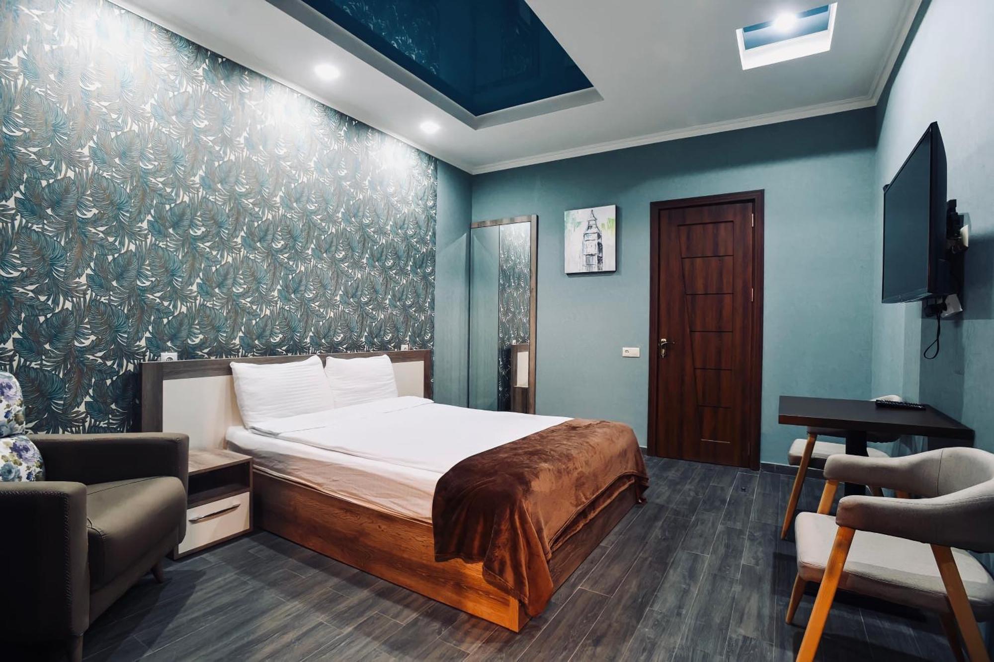 Tserovani 7 Rooms Hotel מראה חיצוני תמונה