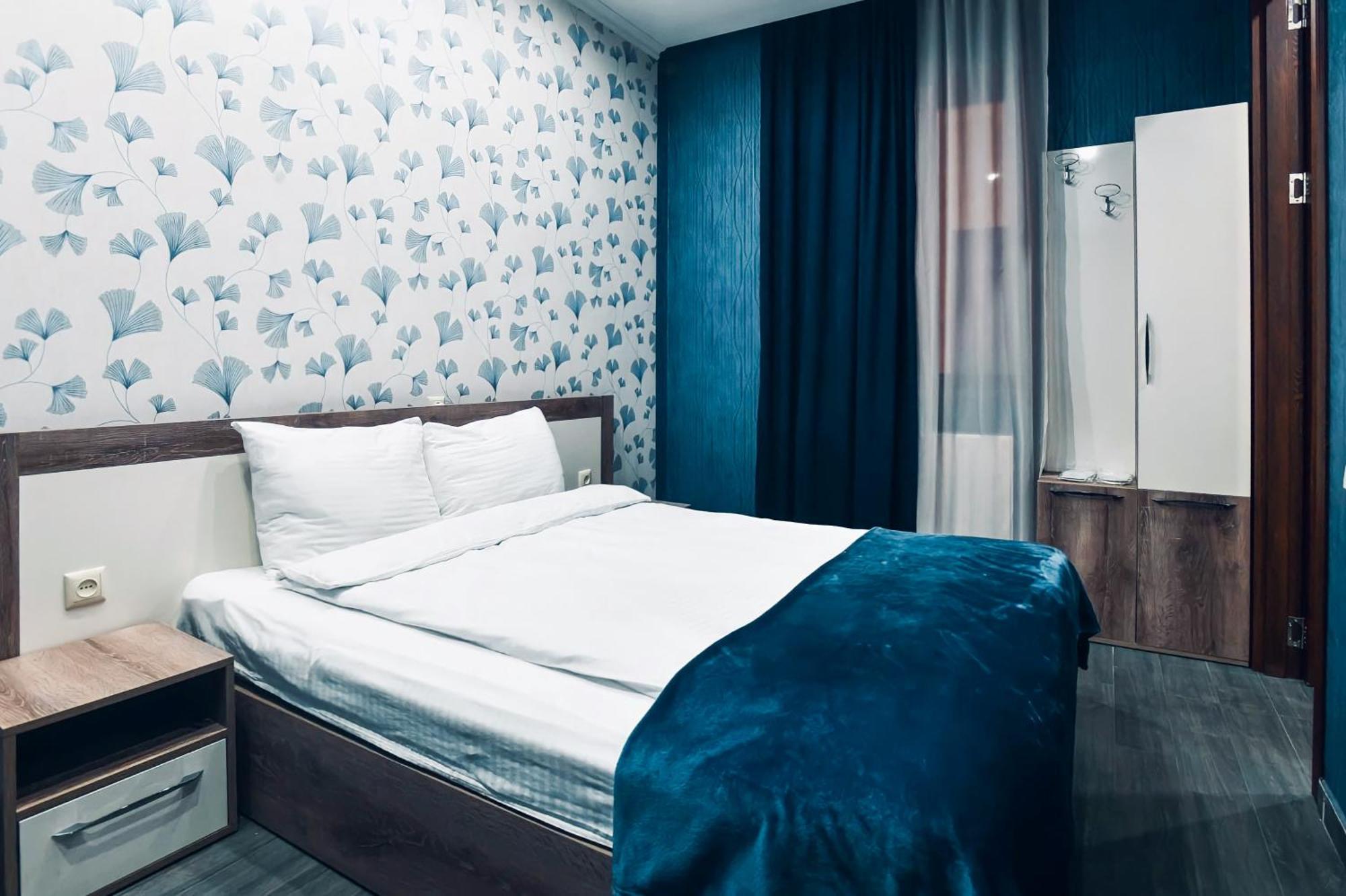 Tserovani 7 Rooms Hotel מראה חיצוני תמונה